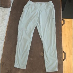 Mountain Hardwear Dynama Ankle Pants
